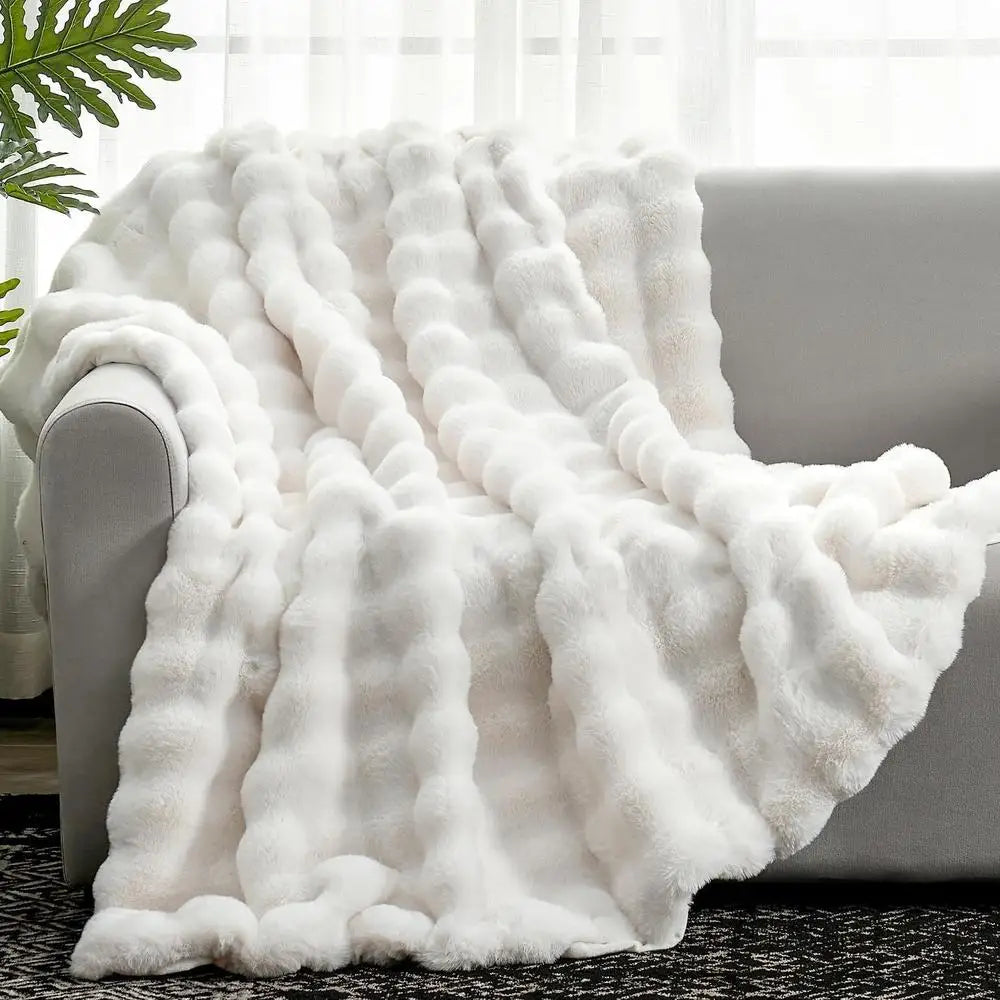 Ultra Soft Bubble Faux Fur Throw Blanket