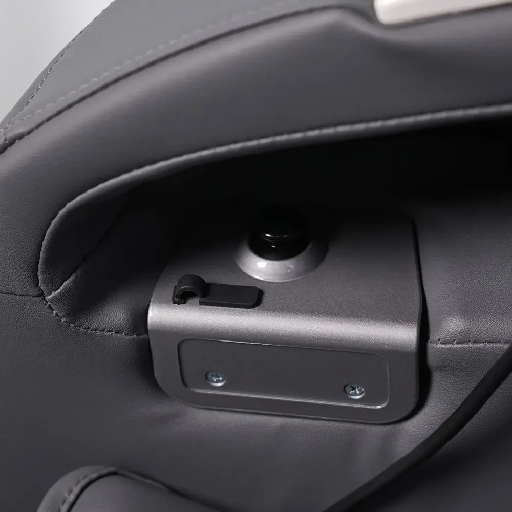 The Valentor Full Body Luxury Zero Gravity Reclining Massage Chair