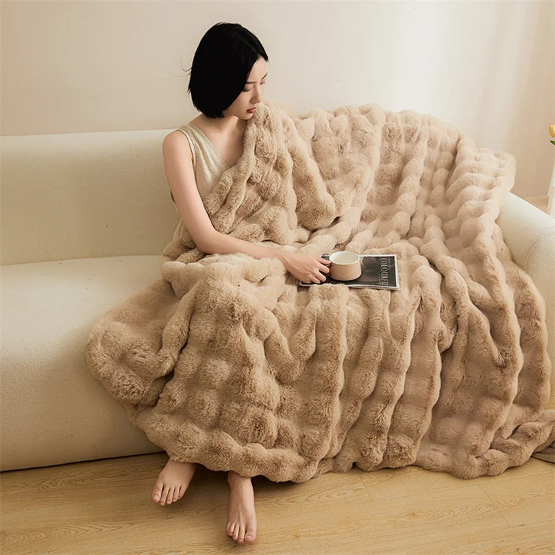 Faux Rabbit Fur Thickened Throw Blanket